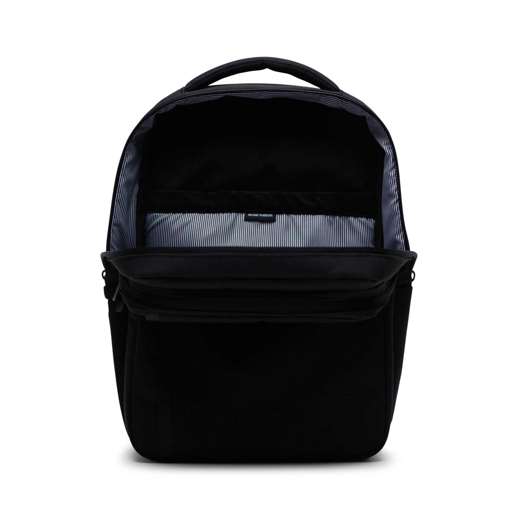 Herschel Rugtas Travel Daypack Black