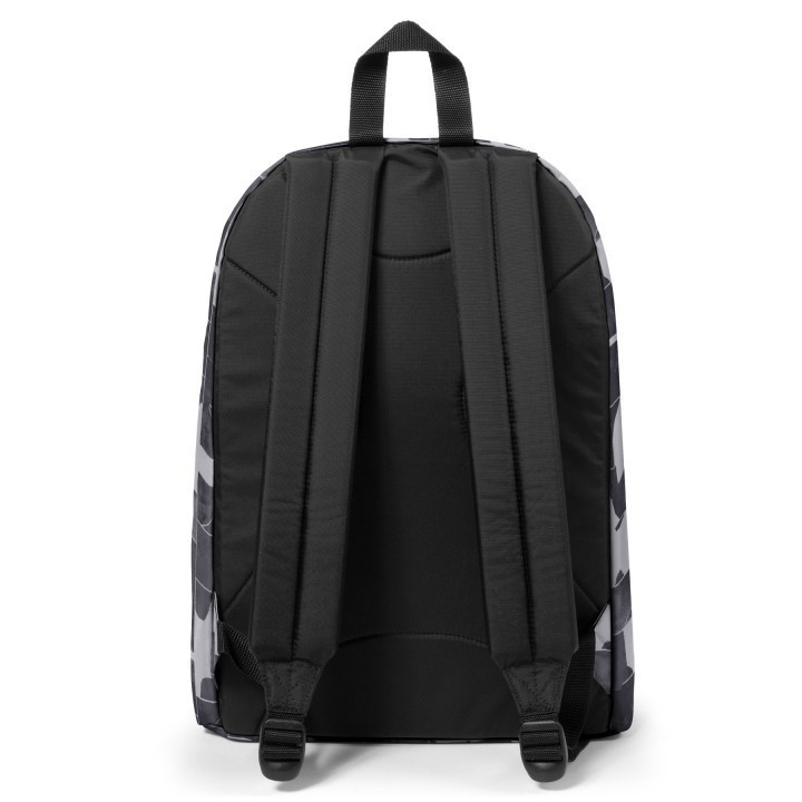 Eastpak OUT OF OFFICE Rugtas cracked dark
